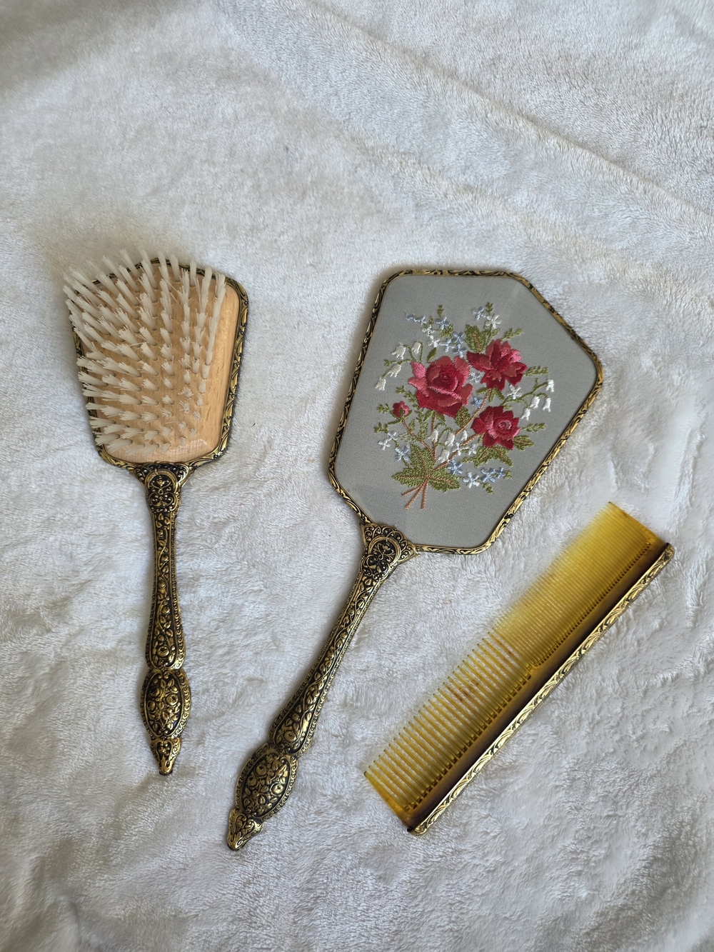 Vintage Regent of London 3-Piece Floral Vanity Set - Mirror, Brush & Barnet Comb